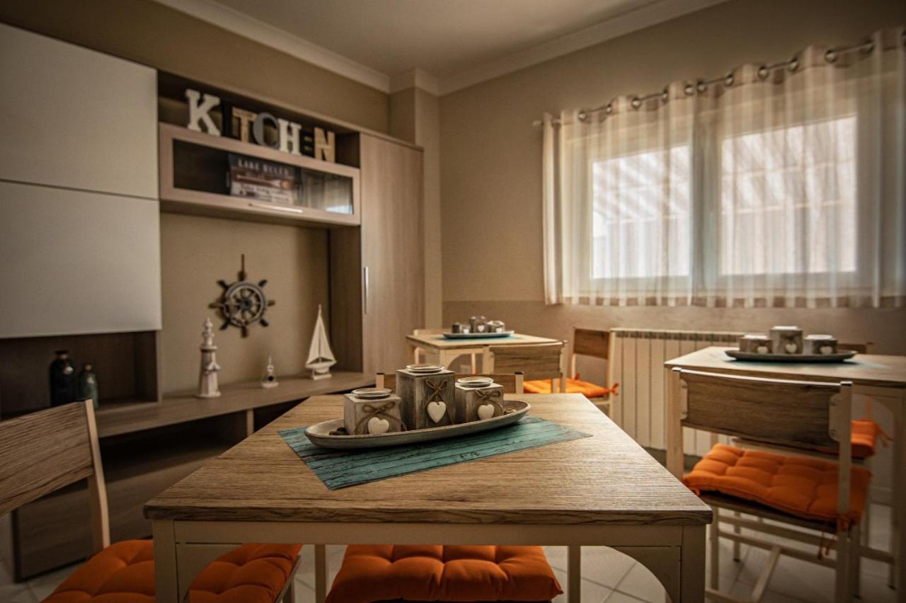 Miramare Fiumicino Bed & Breakfast エクステリア 写真